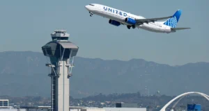Диспетчеры воздушного движения не получили полную зарплату из-за закрытия правительства, сообщает Даффи